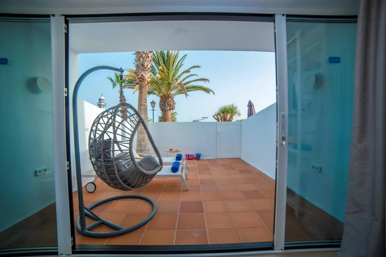 Club Del Mar Duplex Apartment Puerto del Carmen  Spain